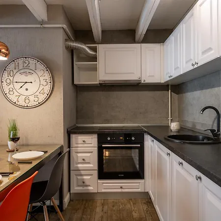 Apartment Retreat, Free Private Parking Cluj-Napoca