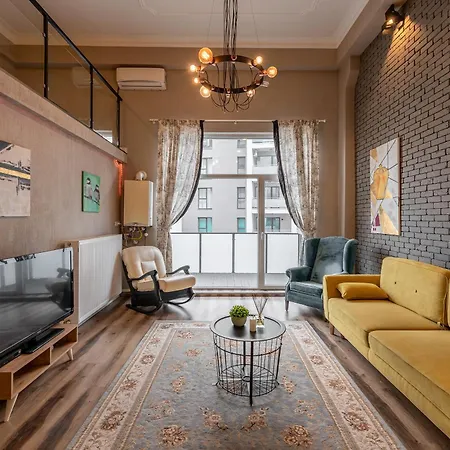 Retreat, Free Private Parking *