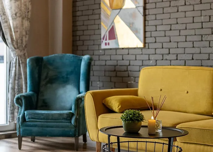 Retreat, Free Private Parking